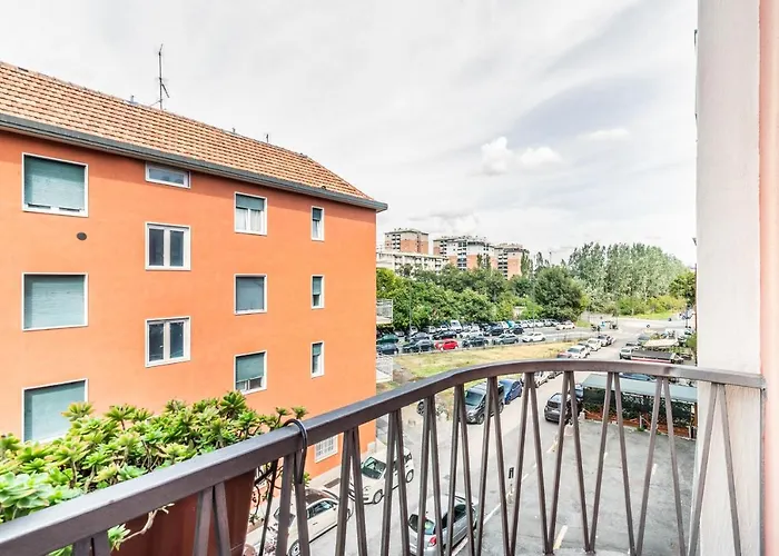 Milan - Bocconi E Navigli - Spacious 3Br 95 M - Free Parking
